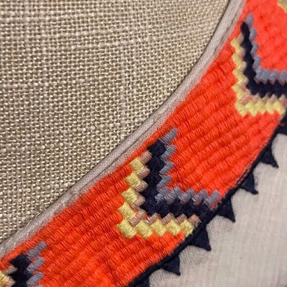 Romeo & Juliet Couture | NWT Women’s White Maxi Dress Embroidered Design Small - Picture 5 of 6